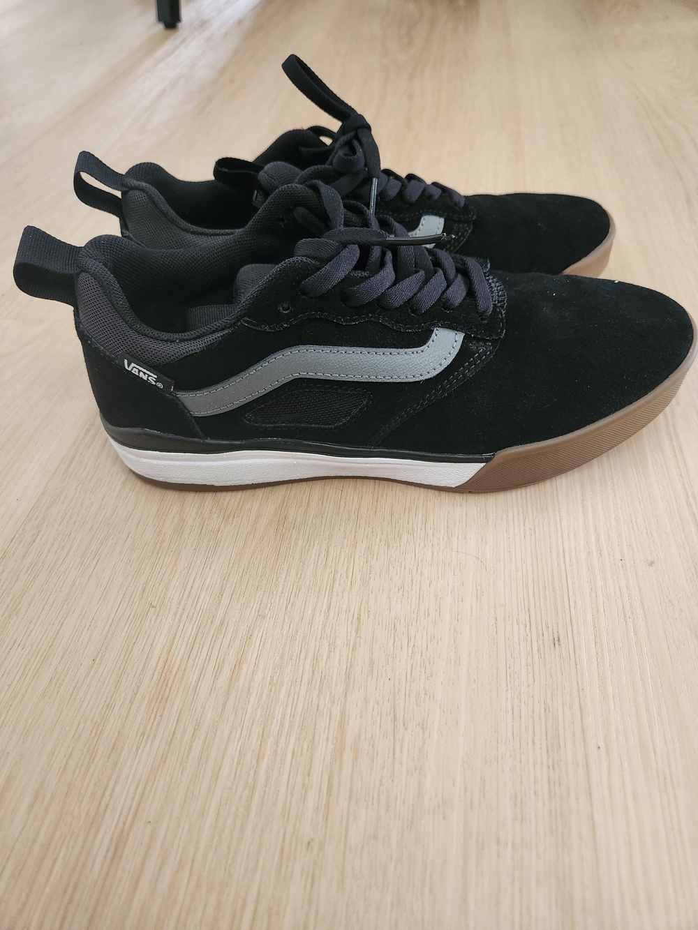 Vans Men’s Umtra Cush Pro Black Sneakers with Gray Side Stripe and Gum Outsole